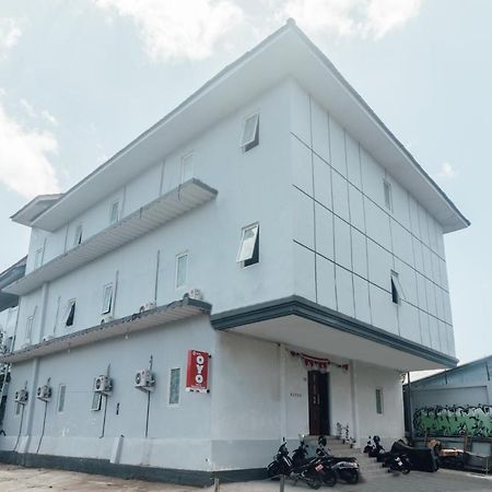 Hotel Vaccinated Staff-Oyo 2699 Haven Boarding House Ambon Exterior foto