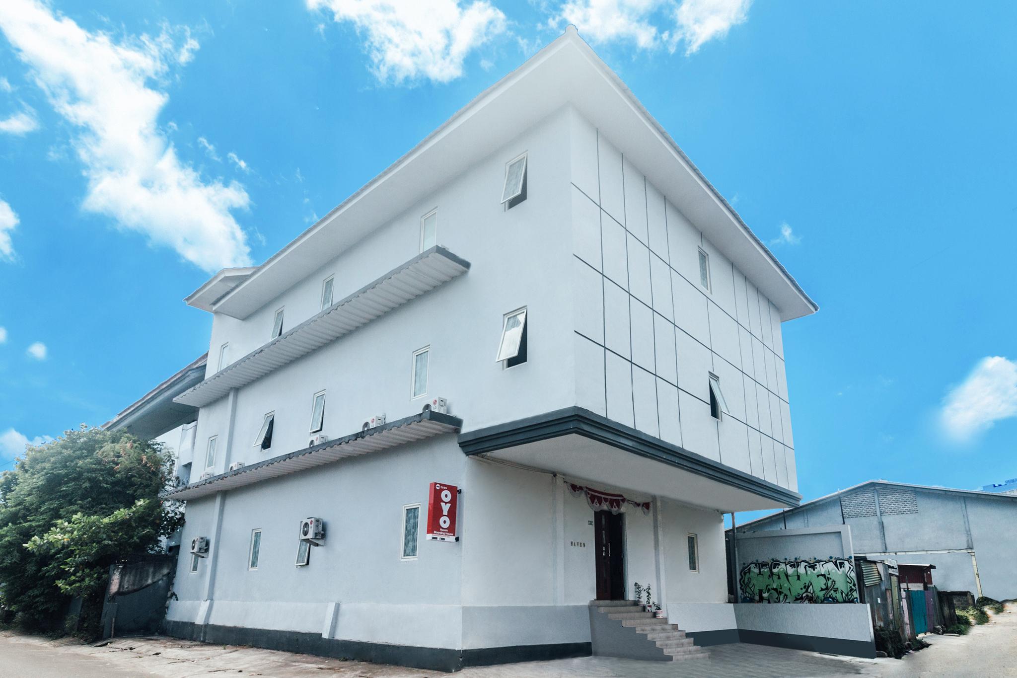Hotel Vaccinated Staff-Oyo 2699 Haven Boarding House Ambon Exterior foto